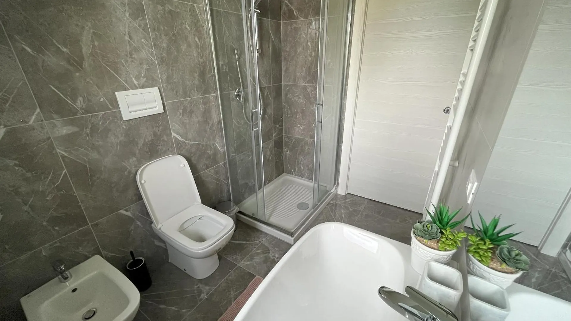 Welcome Milano Guest House Italy